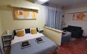 Ultracentral Apartments